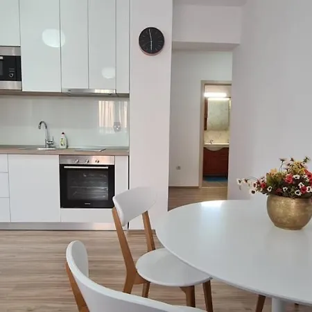 Apartament 2 Moonlight Et 3 Lake View